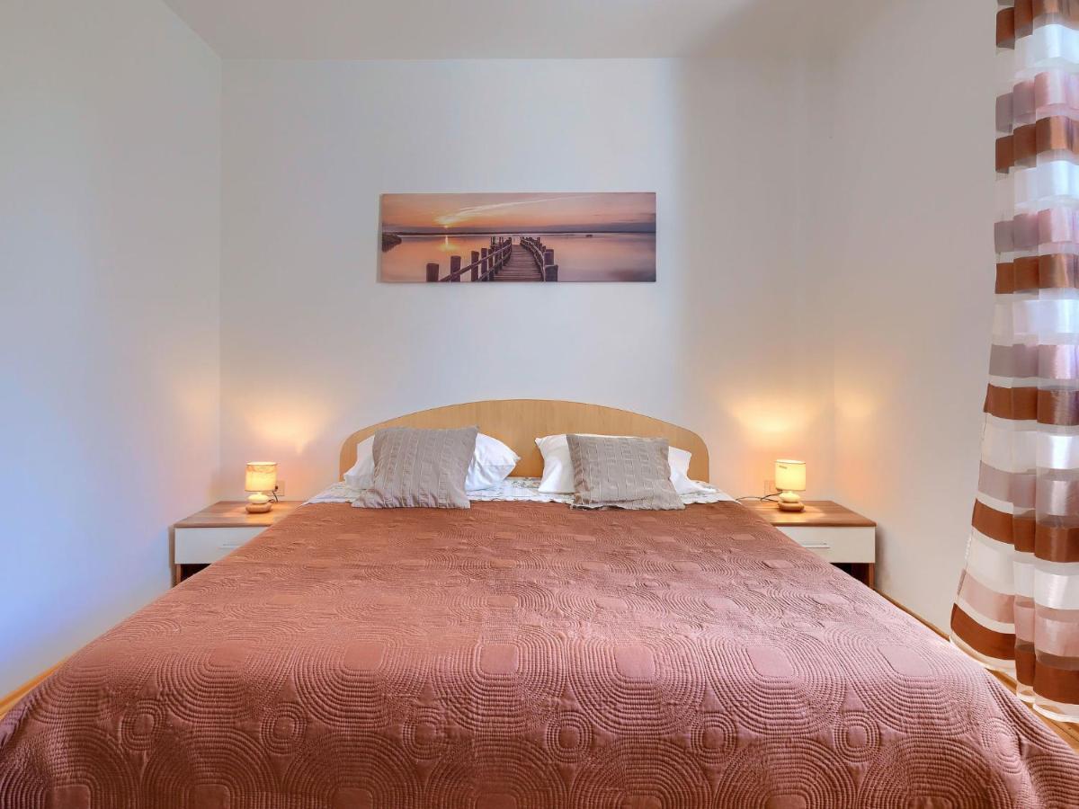 Holiday Home House Eric&Paolo By Interhome พูลา ภายนอก รูปภาพ